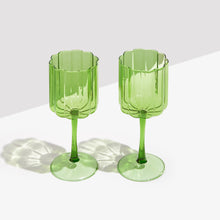 Green Wave Wine Glass ~ Set of 2